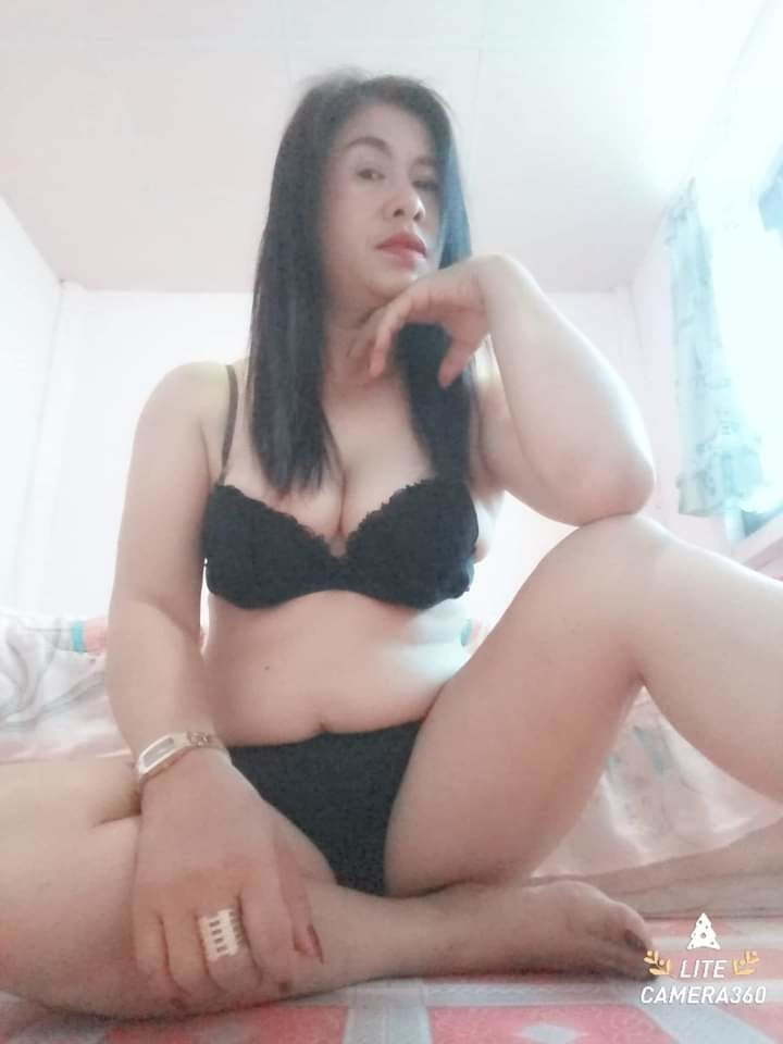 Janda tetek besar #81419059