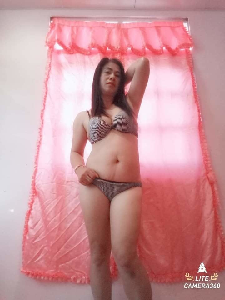 Janda tetek besar #81419075