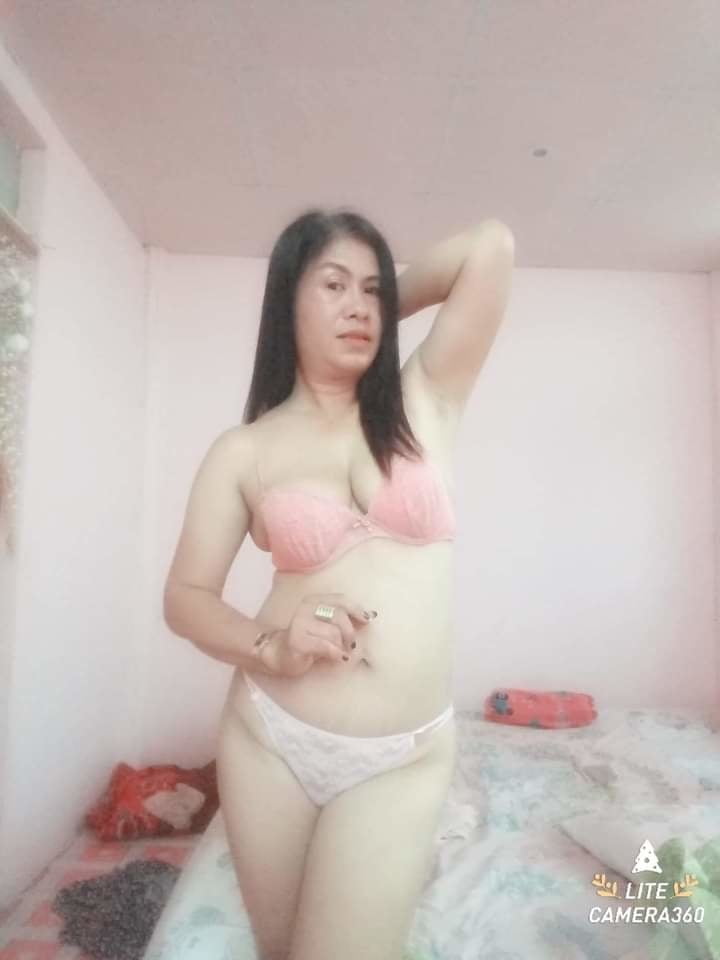 Janda tetek besar #81419163