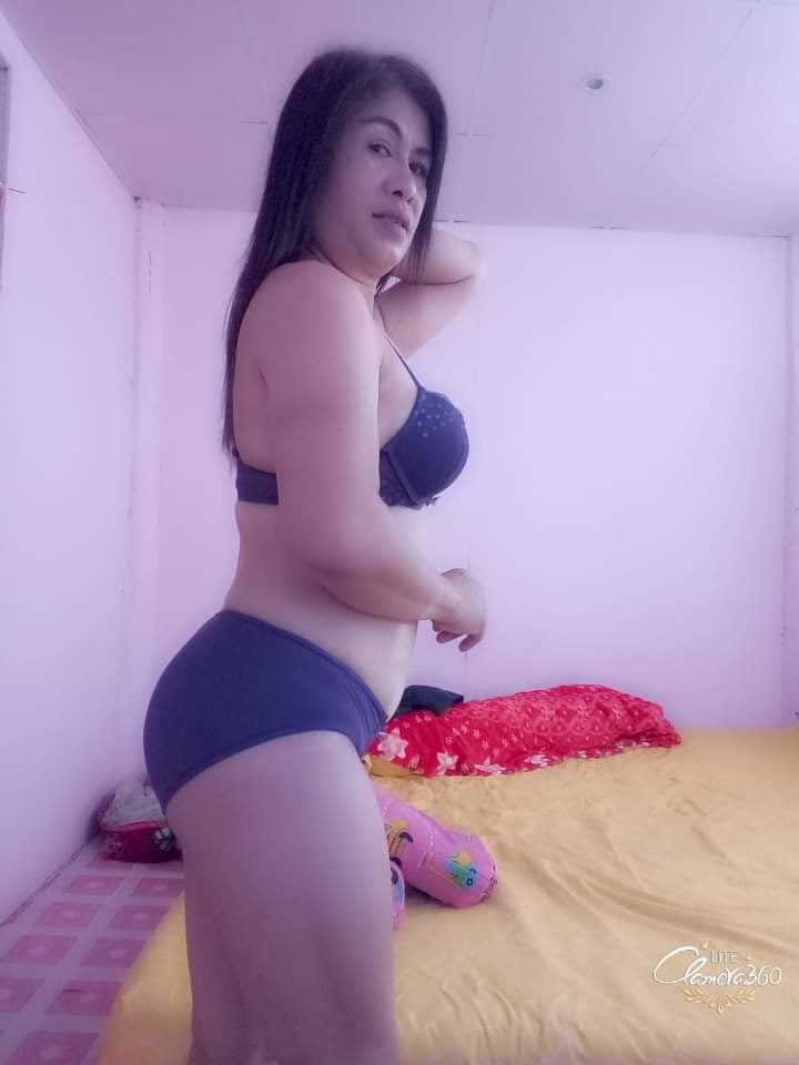 Janda tetek besar #81419279