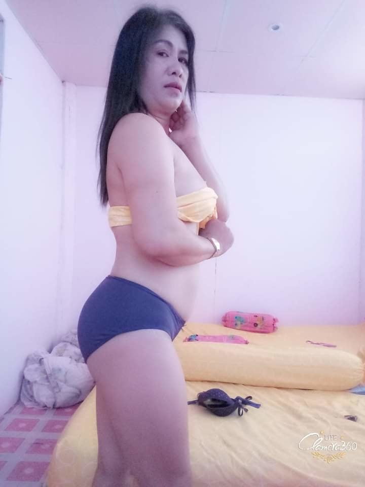 Janda tetek besar #81419281