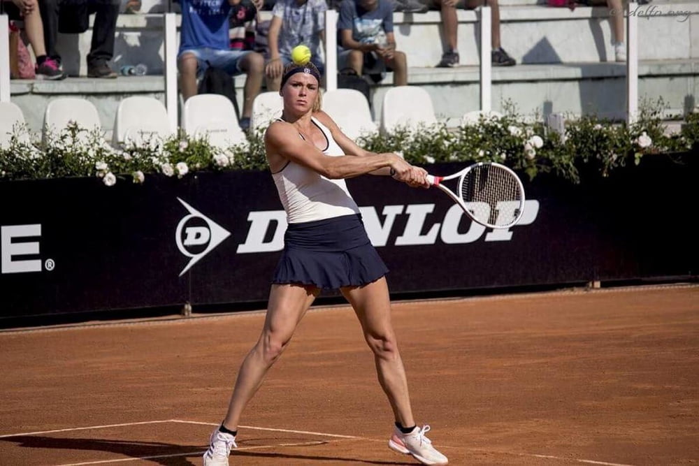 Camila Giorgi #94076095