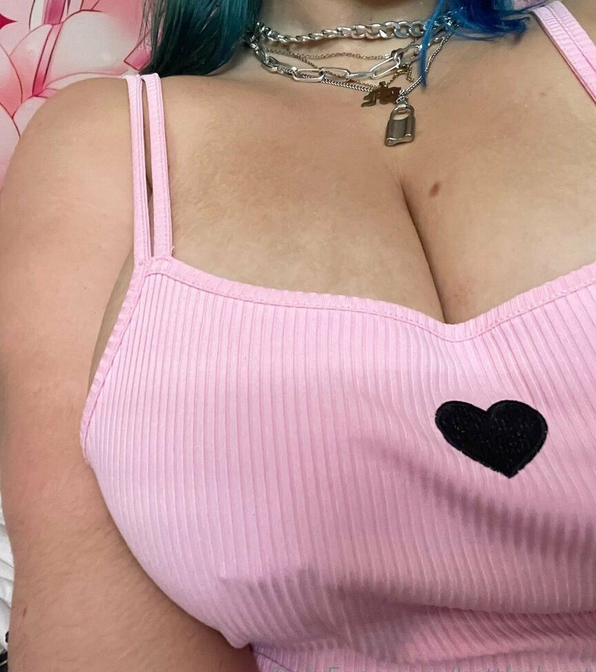 KatTheKunt desnuda #109452385