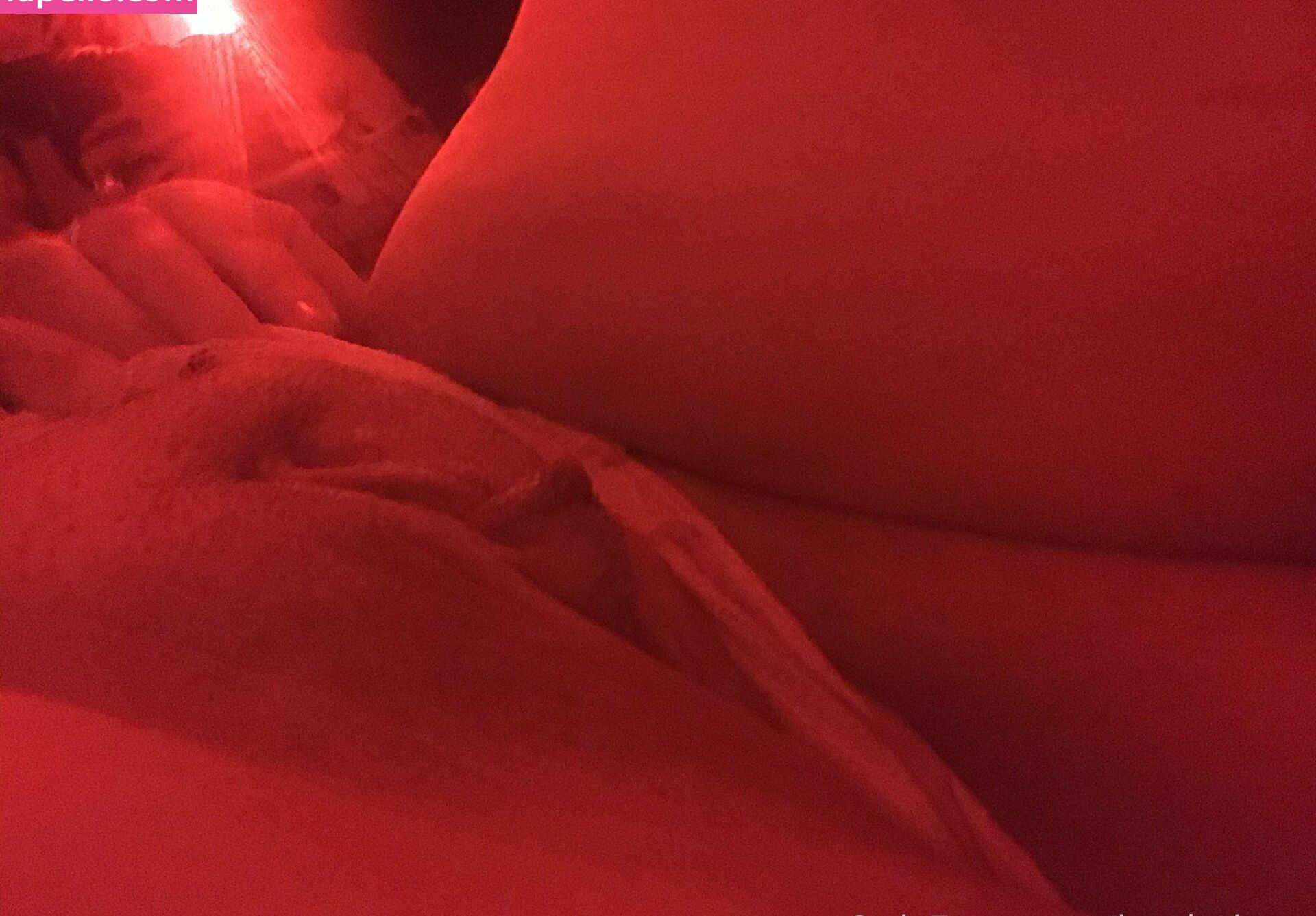 KatTheKunt desnuda #109452467