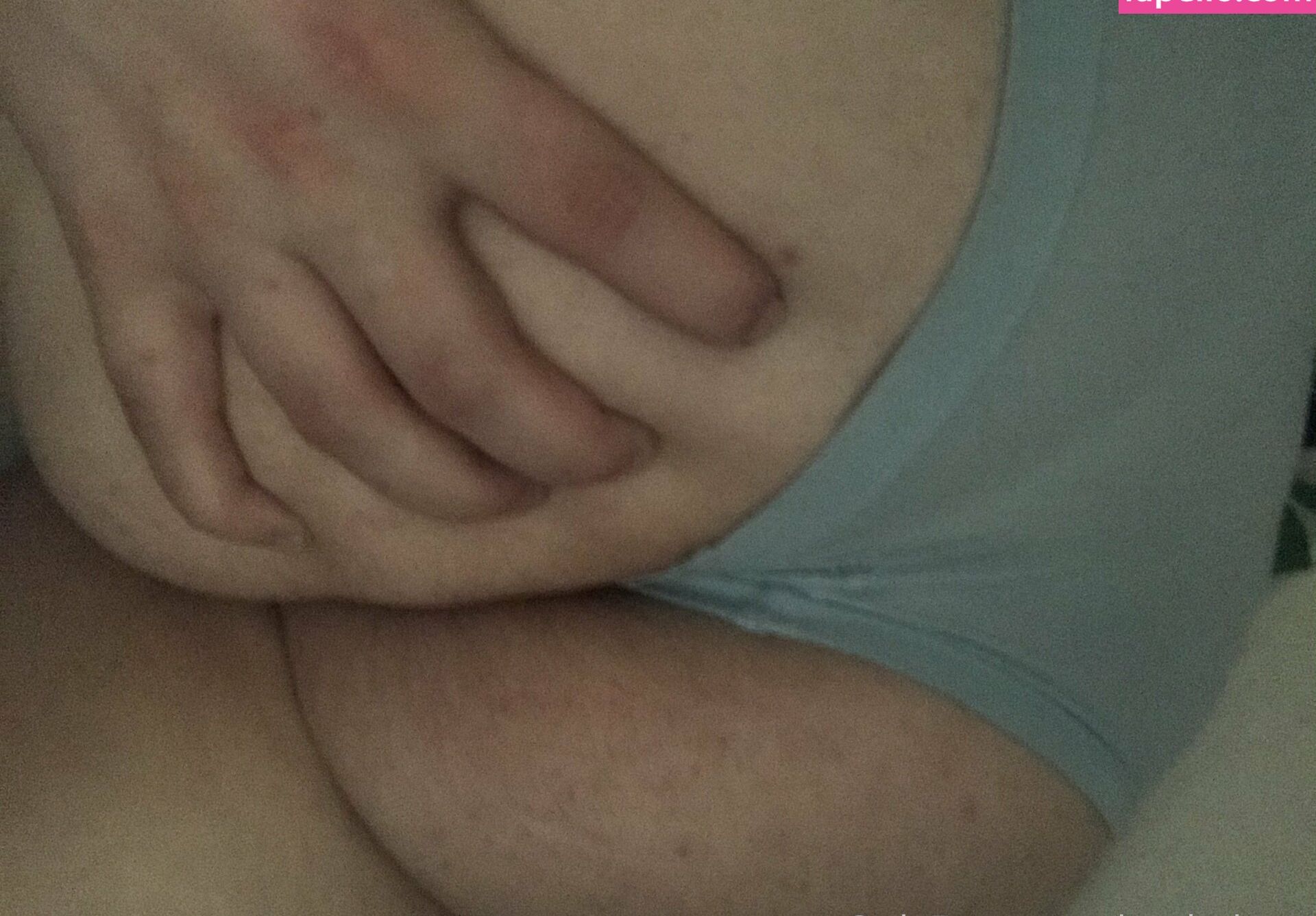 KatTheKunt desnuda #109452478