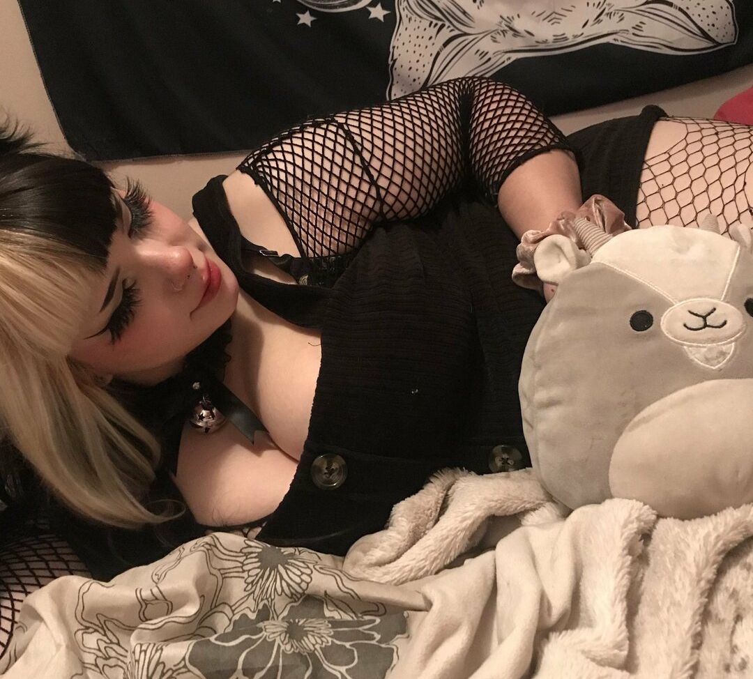 KatTheKunt desnuda #109452513