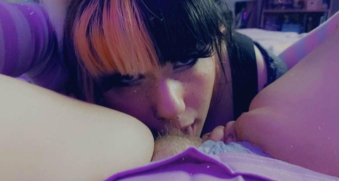 KatTheKunt desnuda #109452757