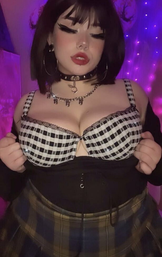 KatTheKunt desnuda #109452934