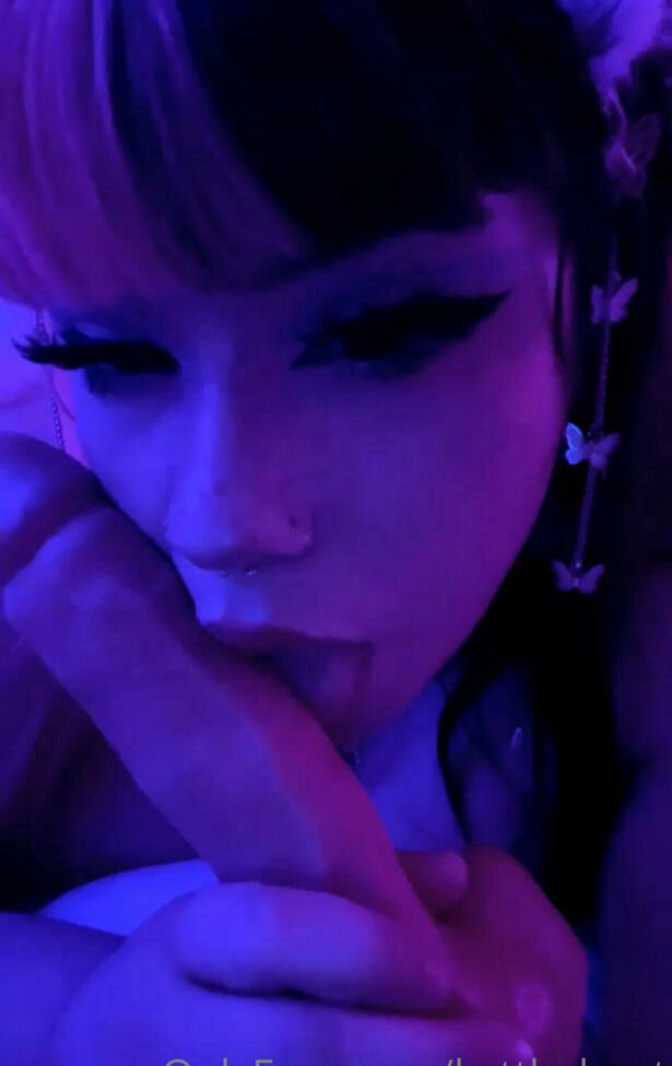 KatTheKunt desnuda #109453011