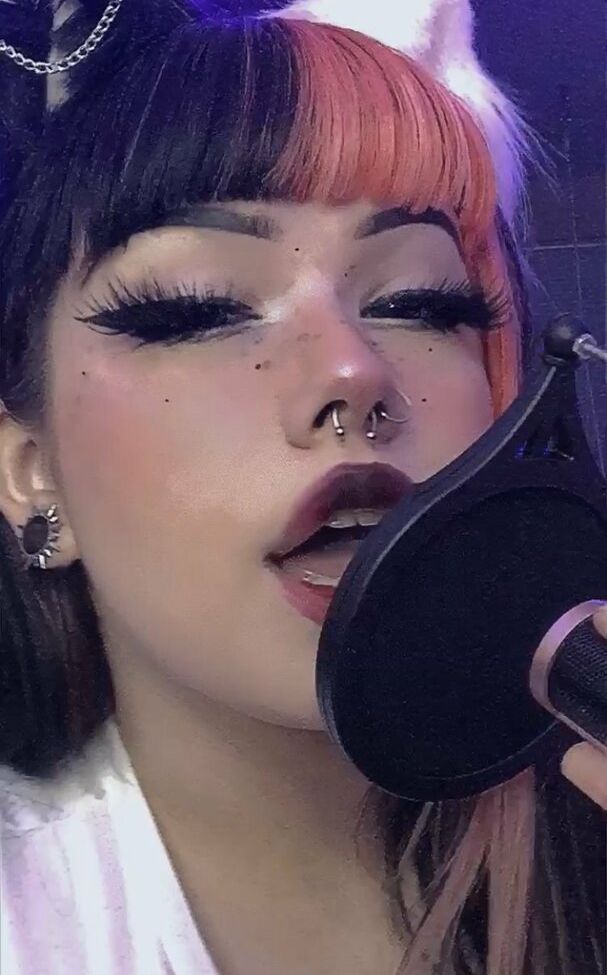 KatTheKunt desnuda #109453402