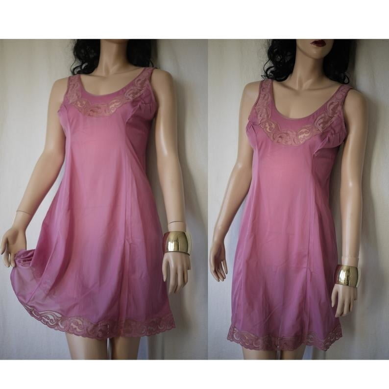 Resbalón, medio resbalón
 #90396491