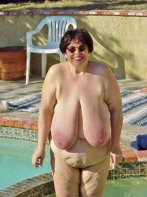 熟女とおばさん 0317
 #95935417