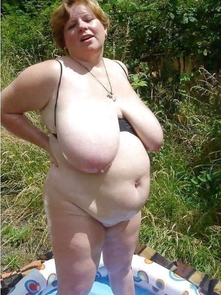 熟女とおばあちゃん 0304
 #96896956