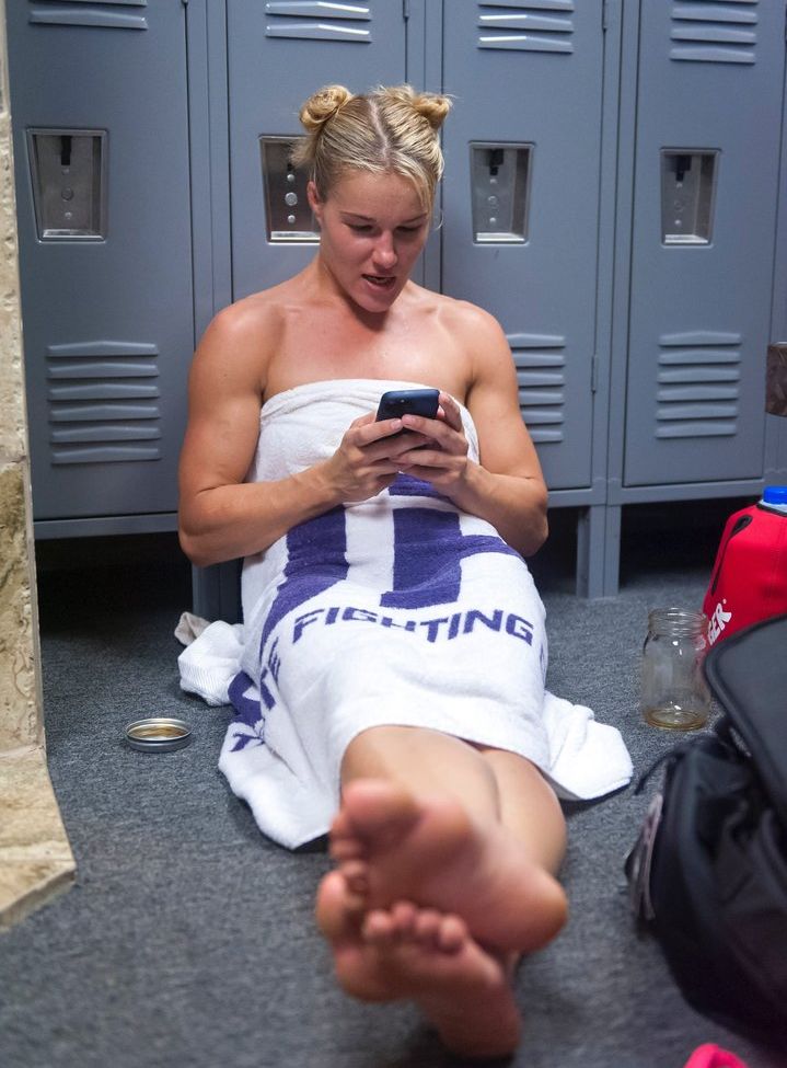 Felice Herrig nackt #108030617