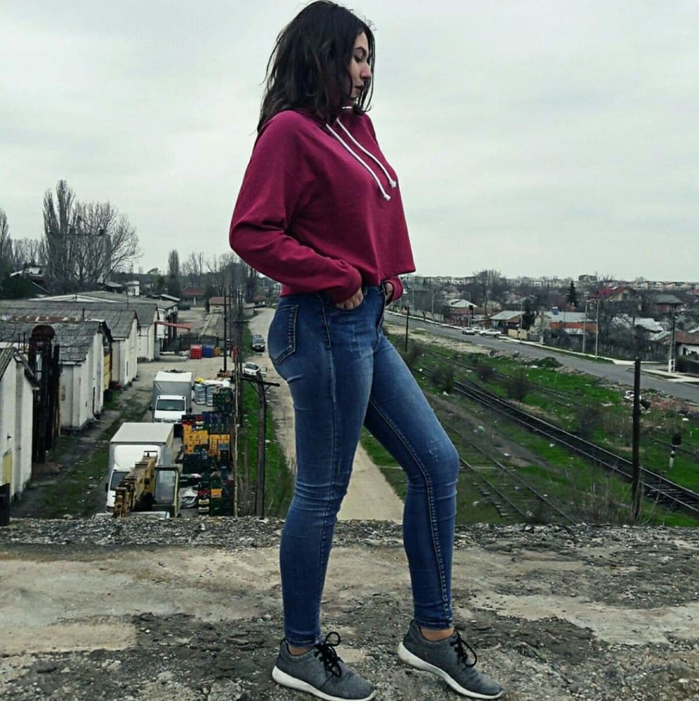 dressed women #103610088