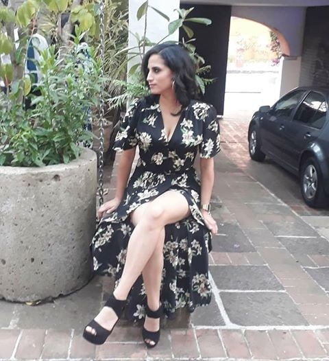 dressed women #103610118