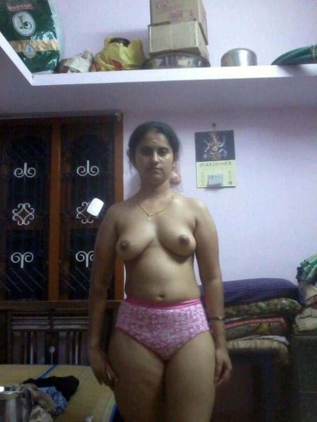 Janani ,Nude Tamil desi indian wife