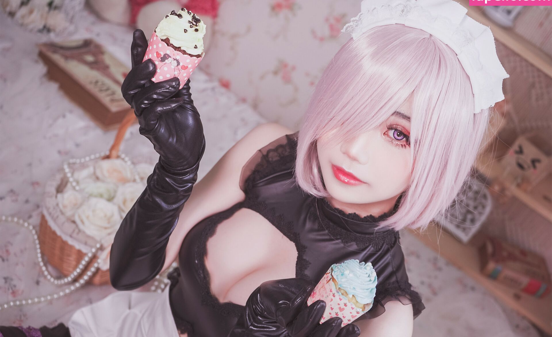 Miinmeow desnuda #108257985