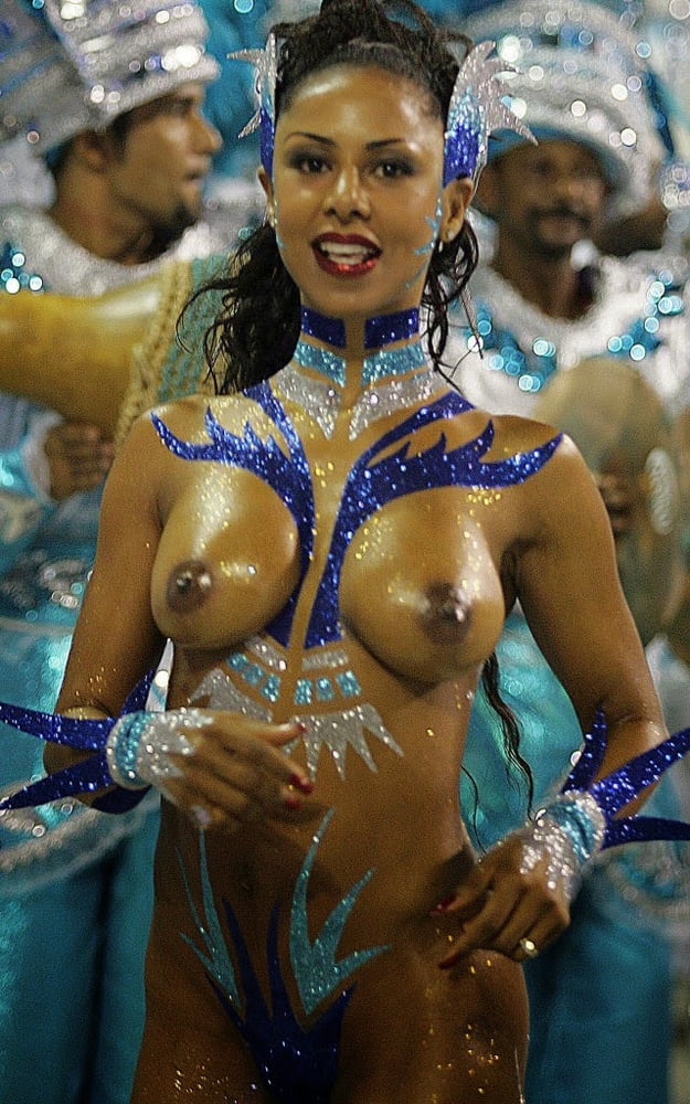 Rio Karneval Mädchen
 #92795397