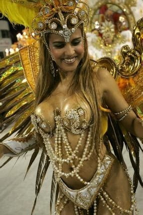 Rio Karneval Mädchen
 #92795410