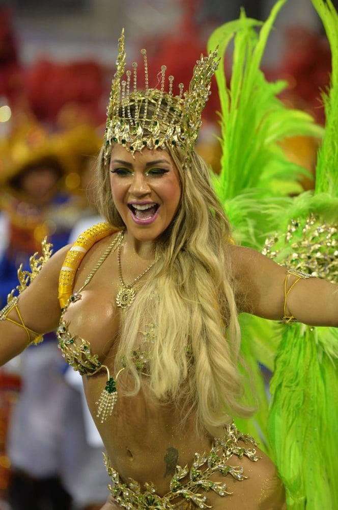 Rio Karneval Mädchen
 #92795412