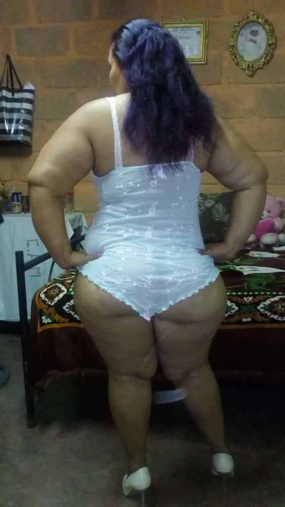 Mrs Mayra 58 yo is a naughty cleaning lady part 2 #99063132