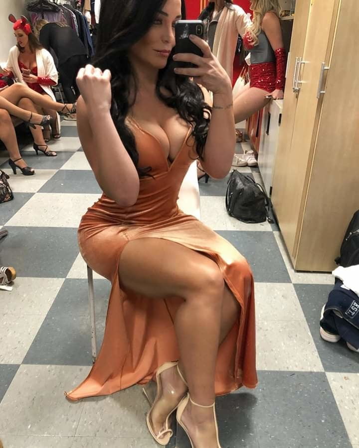 Rhenata schimidt putona gostosa
 #91638531