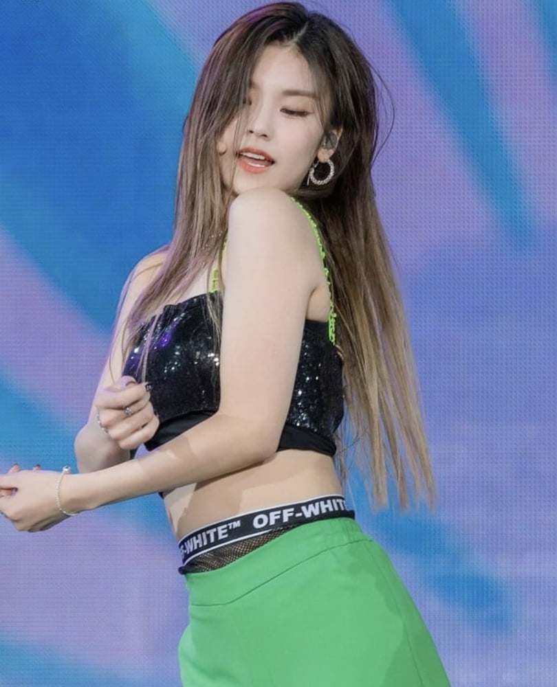 Hwang Yeji - ITZY #94014977