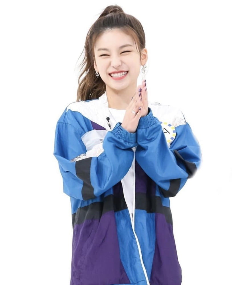 Hwang Yeji - ITZY #94015136