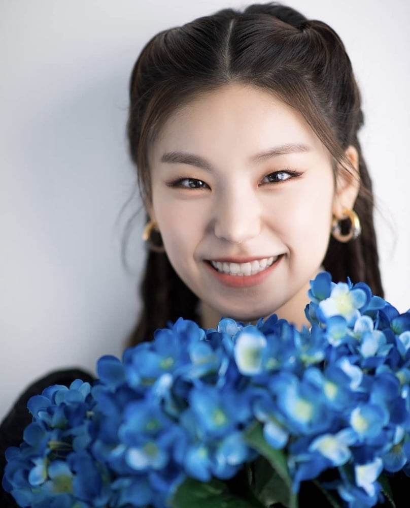 Hwang Yeji - ITZY #94015145