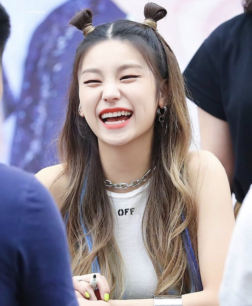 Hwang Yeji - ITZY #94015159