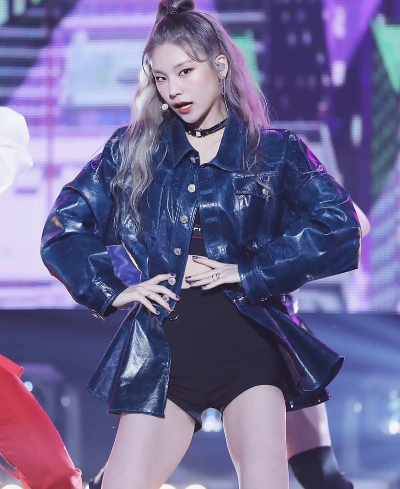 Hwang Yeji - ITZY #94015174