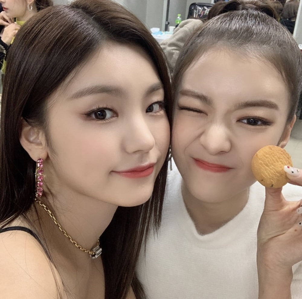 Hwang Yeji - ITZY #94015294