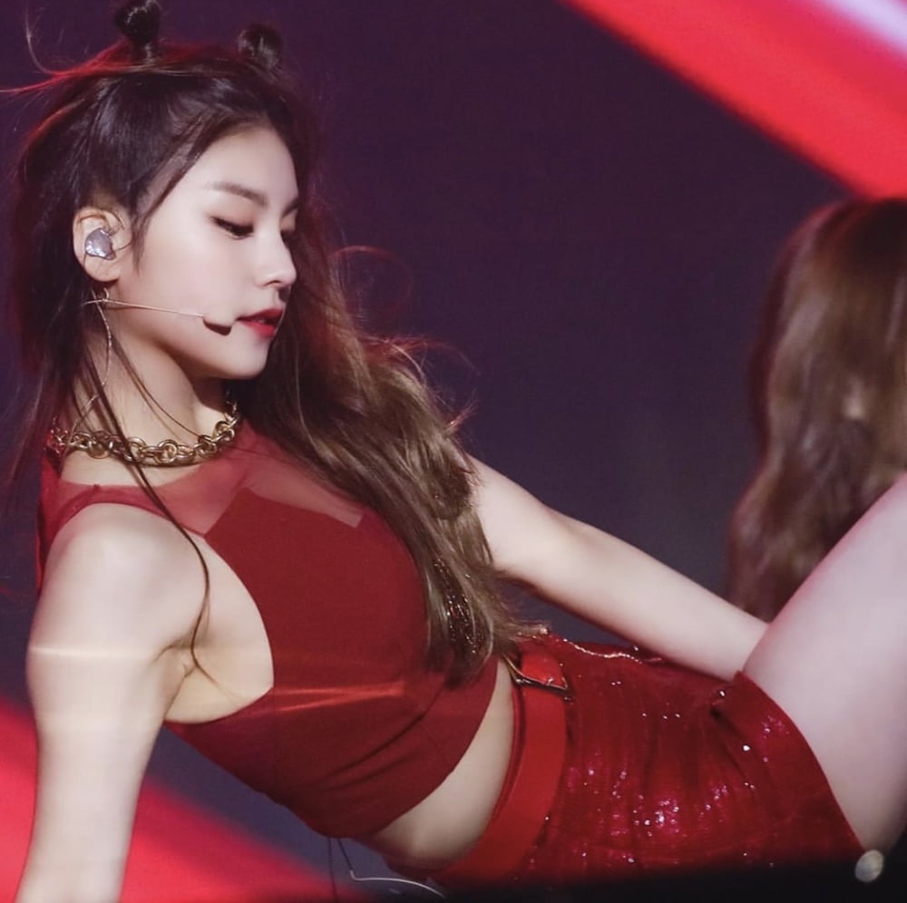 Hwang Yeji - ITZY #94015329
