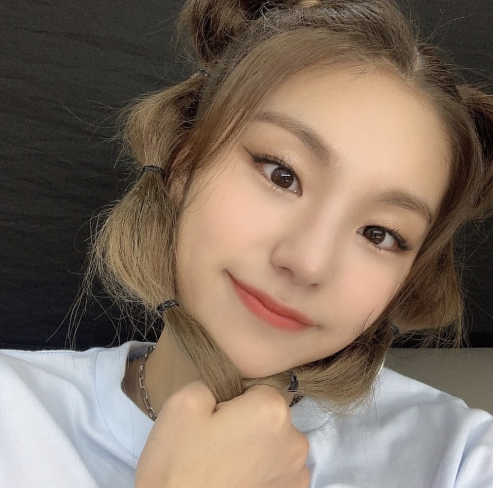 Hwang Yeji - ITZY #94015347