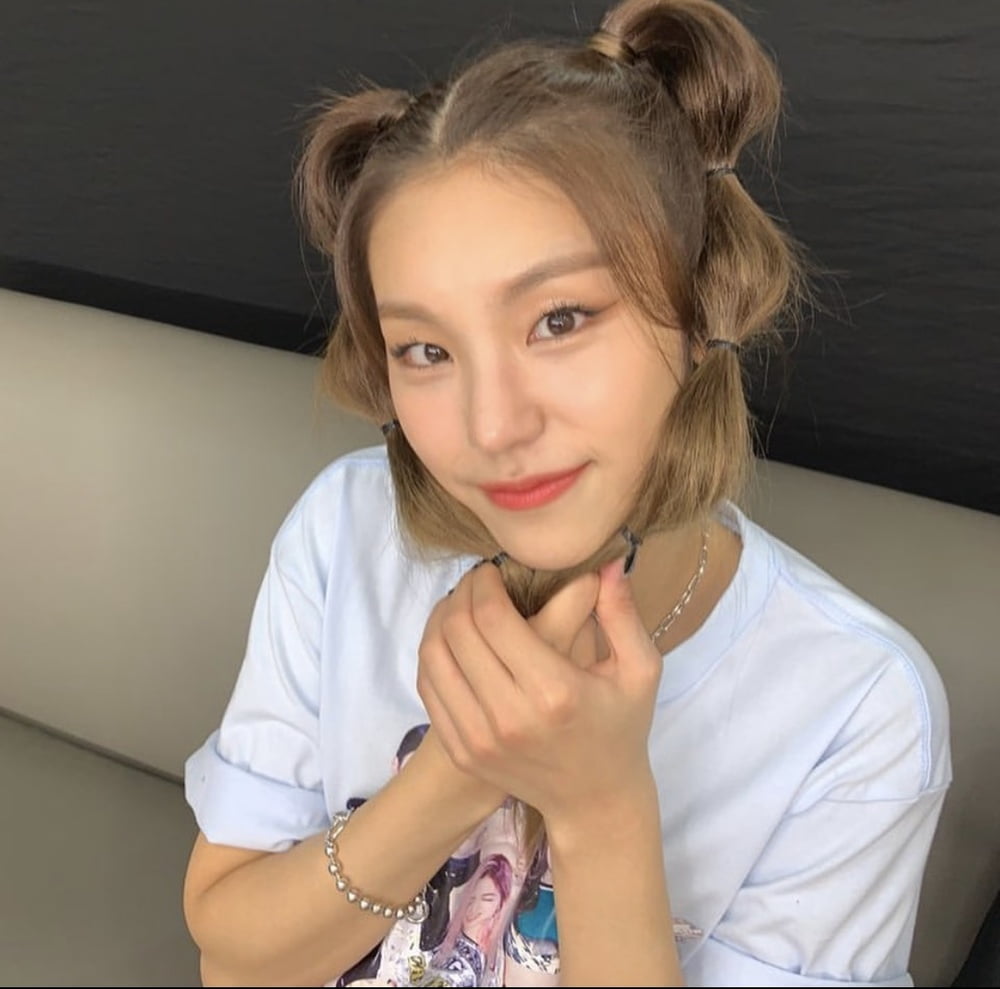 Hwang Yeji - ITZY #94015350