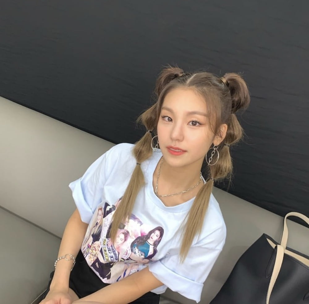 Hwang Yeji - ITZY #94015352