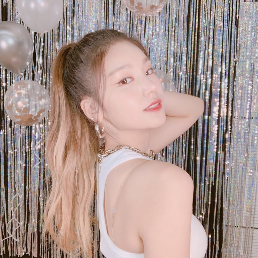Hwang Yeji - ITZY #94015363