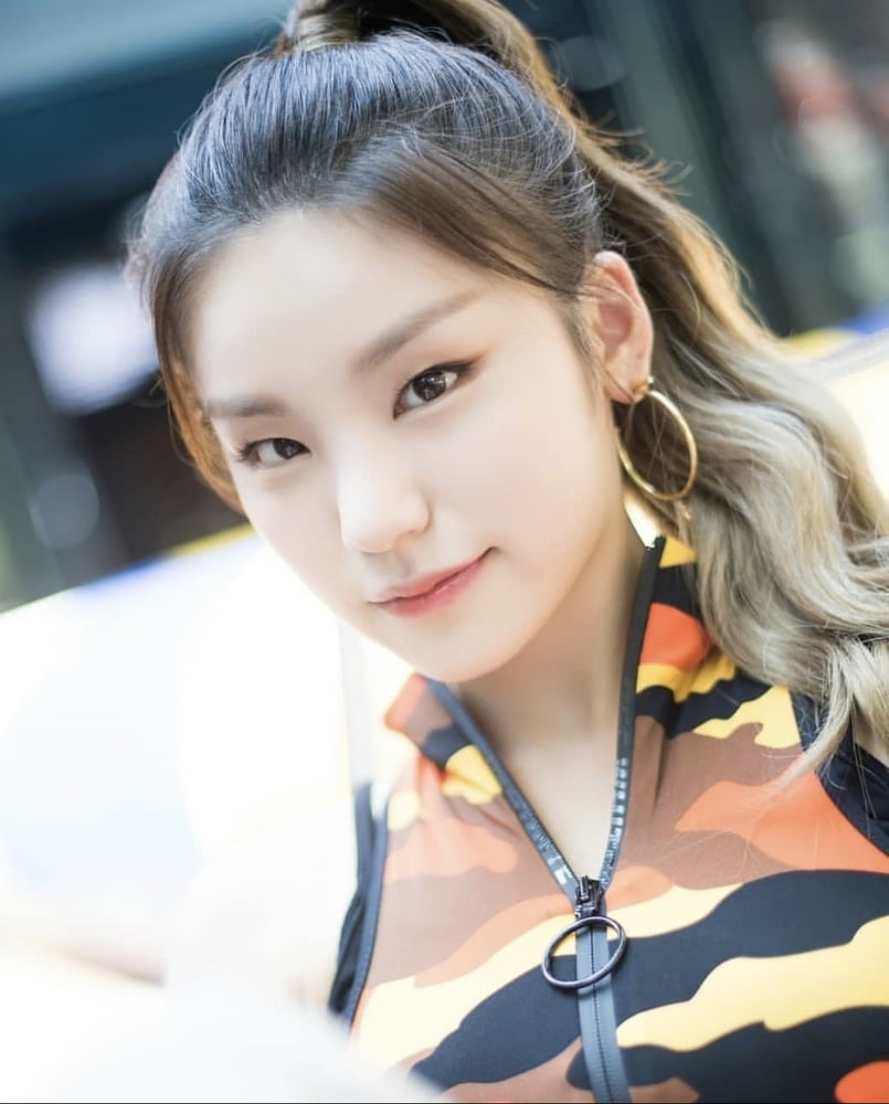Hwang Yeji - ITZY #94015379