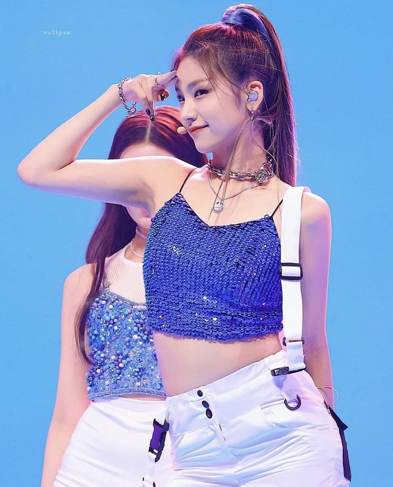 Hwang Yeji - ITZY #94015405