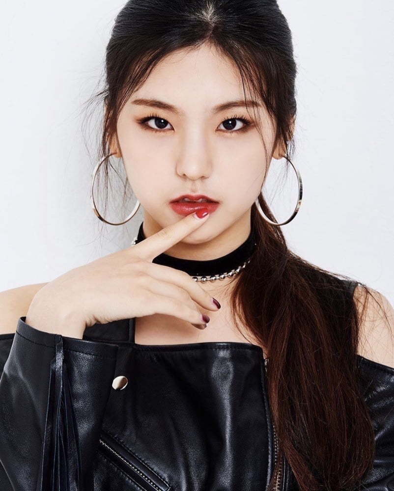 Hwang Yeji - ITZY #94015473