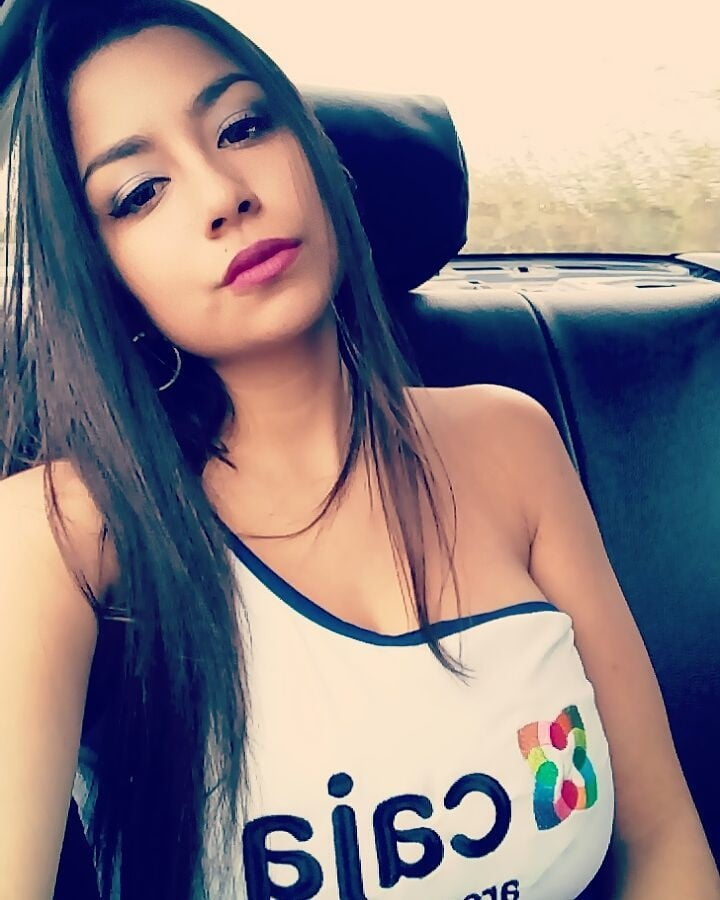 Daniela, Peru #93412578