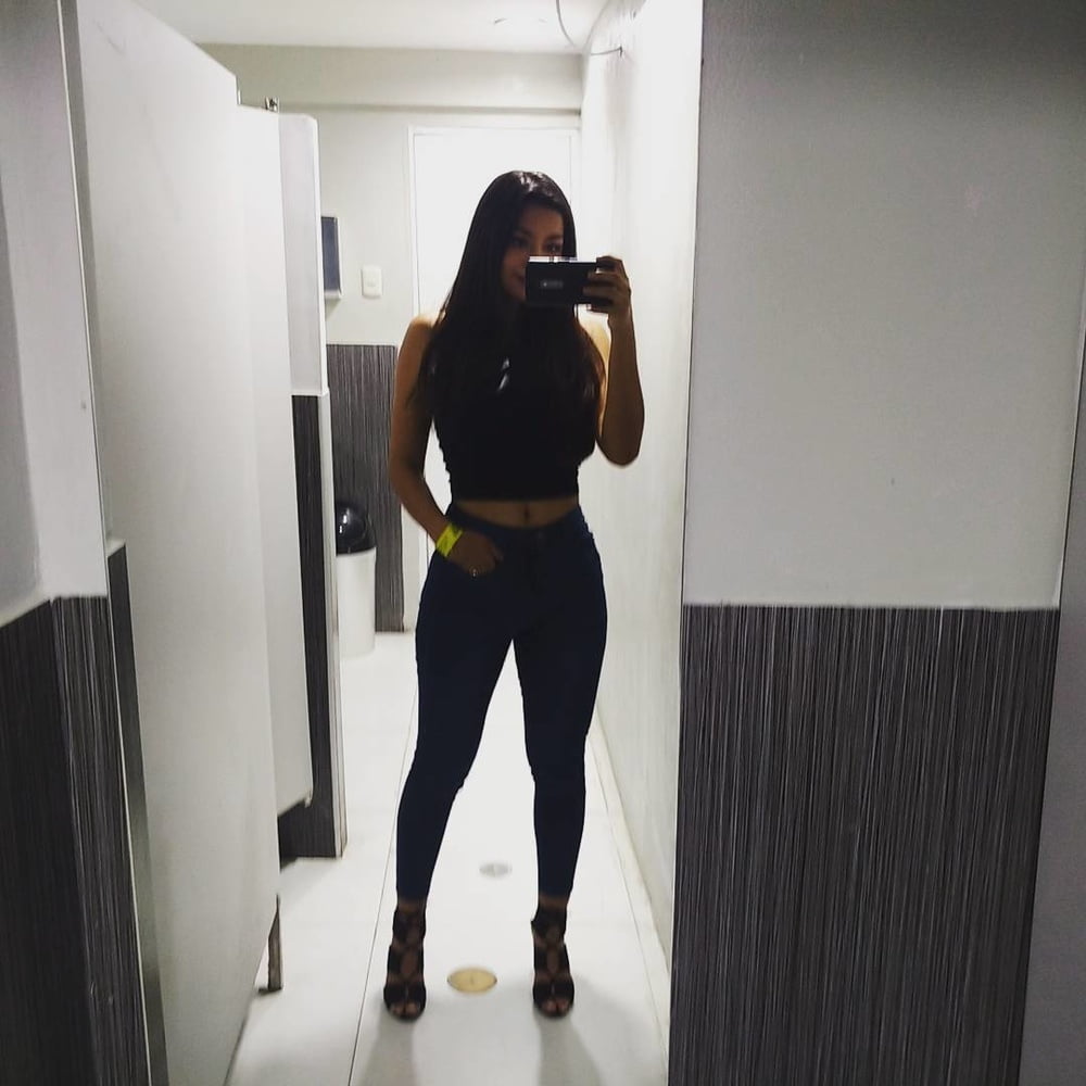 Daniela, Peru #93412632