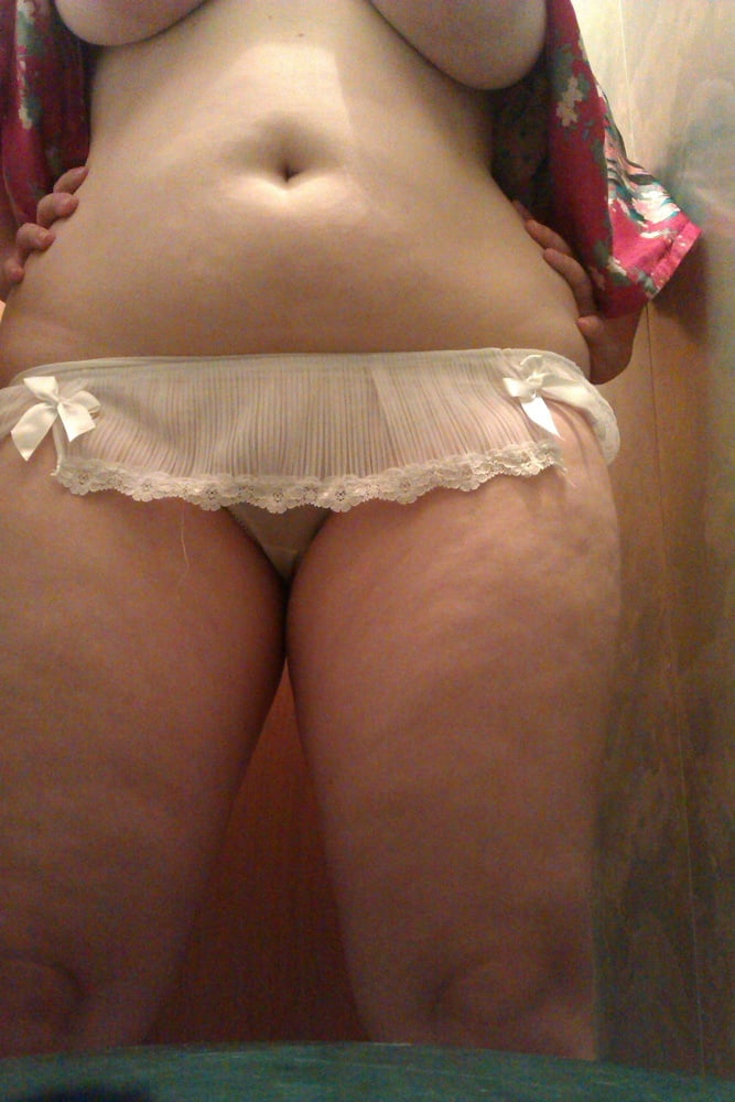Chubby show herself #93017355