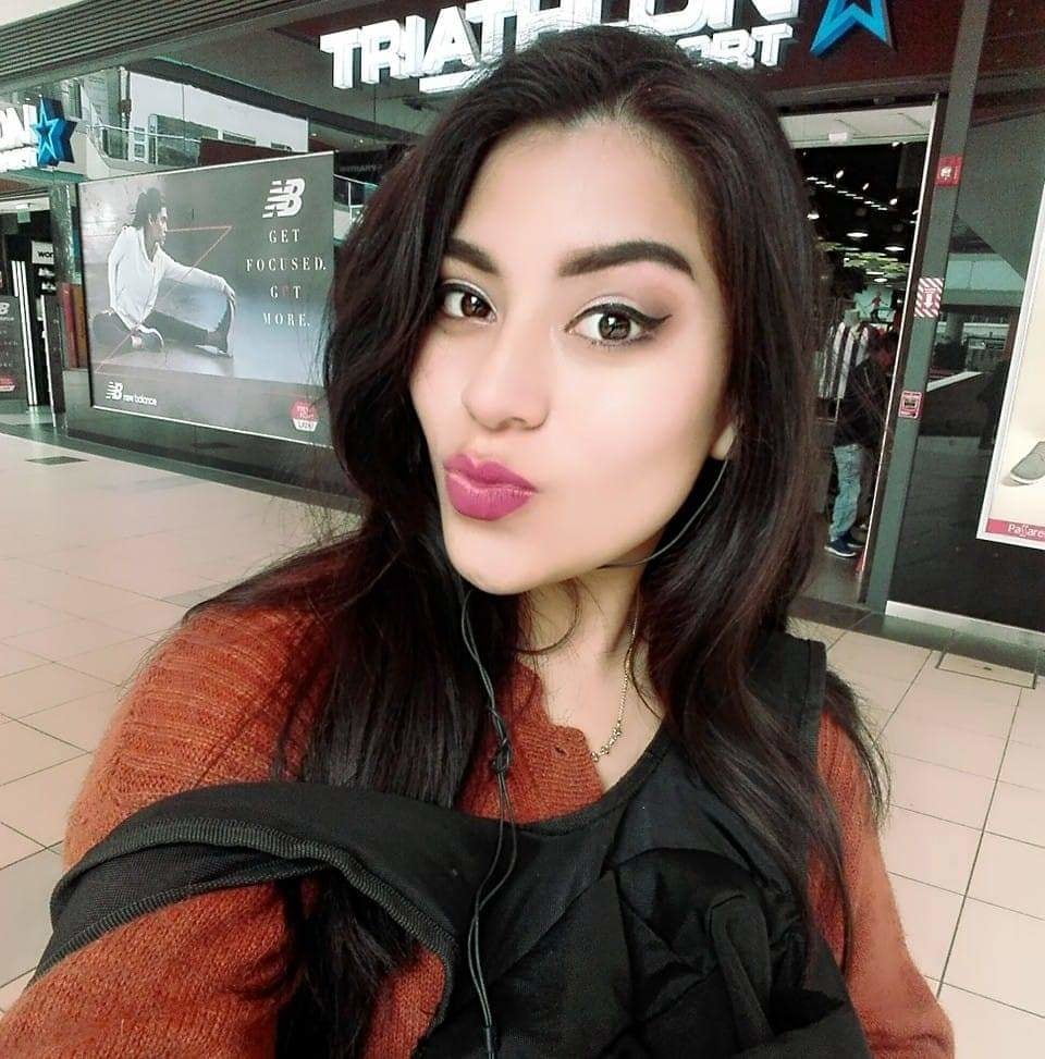 ペルー・ユリアナ
 #87490947