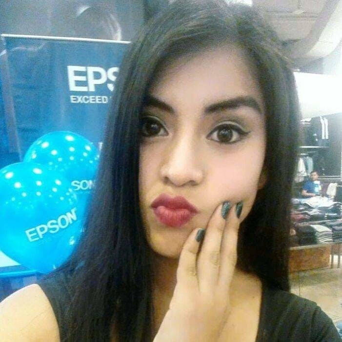 ペルー・ユリアナ
 #87490985