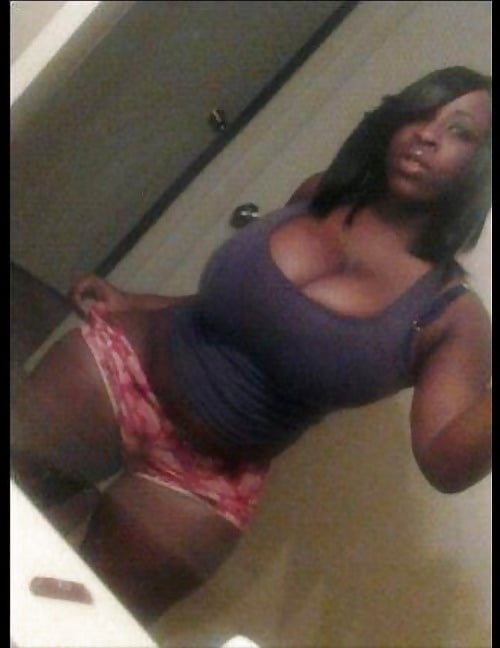 luvmesumCurves #91411287