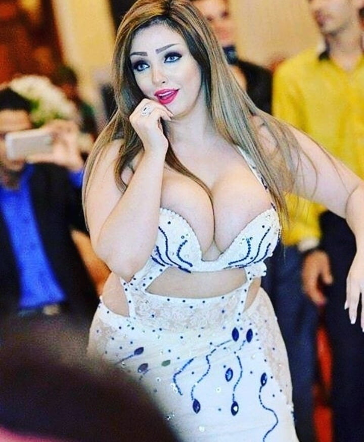 La más caliente bailarina del vientre egipcio ghazal
 #87554674