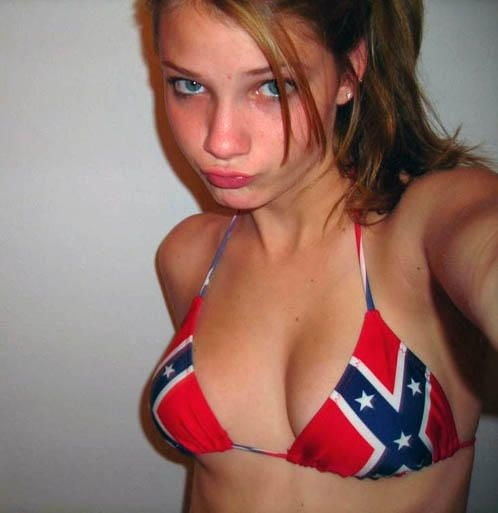 Rubia milf sluts
 #89950002