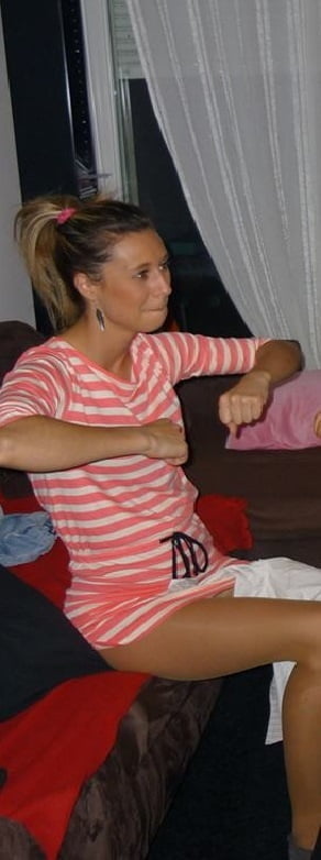 Stephanie.C 32 ans #81640458